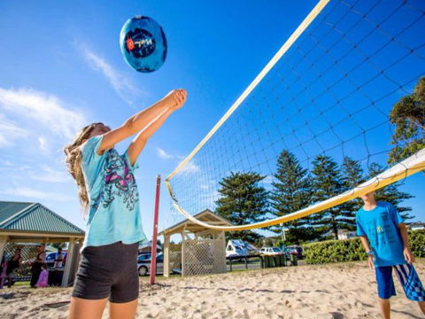 North Coast Holiday Parks Hawks Nest - Accommodation Rockhampton 2