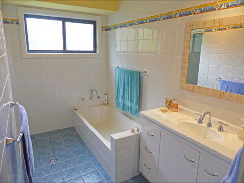 Palais D'Amor At Greenwell Point - Accommodation Rockhampton 29