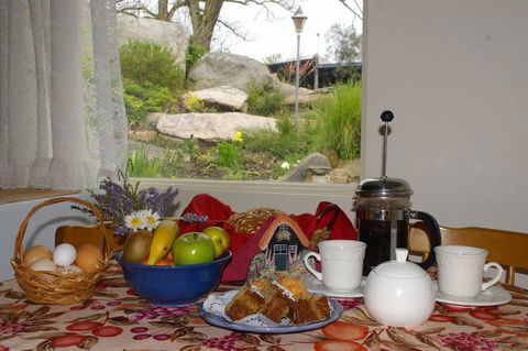 Naimanya Cottage - Accommodation Rockhampton 1