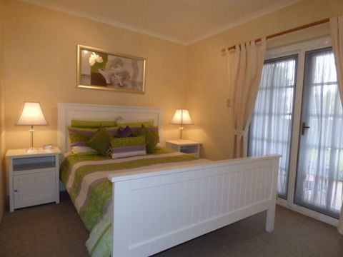 Palais D'Amor At Greenwell Point - Accommodation Rockhampton 136
