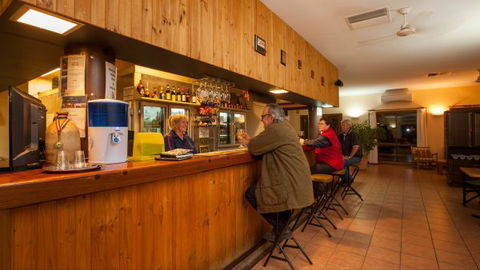 Tilmouth Well Roadhouse - Accommodation Rockhampton 4