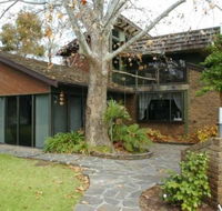 Trenberth House - Accommodation Rockhampton