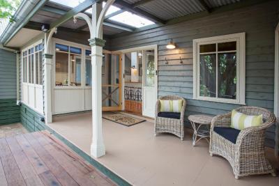 Oak Tree Lodge - Accommodation Rockhampton 14