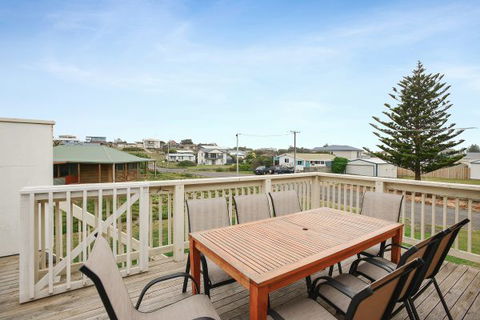 Willows - Accommodation Rockhampton 5