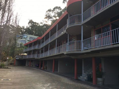 Lorne Coachman Inn - Accommodation Rockhampton 4