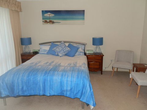 Azure Haven - Accommodation Rockhampton 1