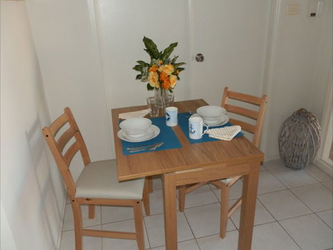 Azure Haven - Accommodation Rockhampton 2