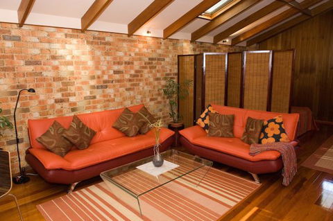 Bet's Bed And Breakfast Studio - Accommodation Rockhampton 3