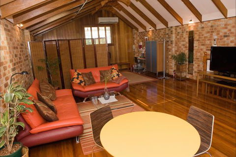 Bet's Bed And Breakfast Studio - Accommodation Rockhampton 4
