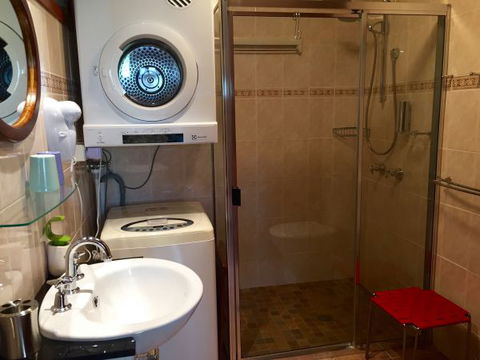 Bet's Bed And Breakfast Studio - Accommodation Rockhampton 8