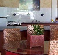Burleigh Palms Holiday Apartments - Accommodation Rockhampton