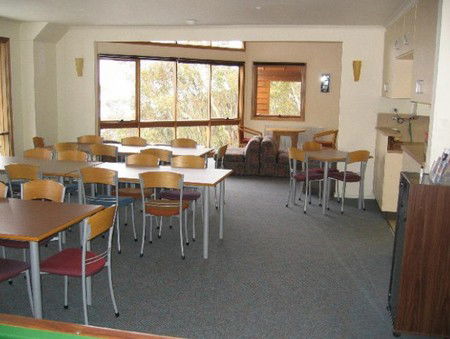 Terama Ski Lodge - Accommodation Rockhampton 2