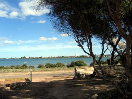 Harbour View Caravan Park - Accommodation Rockhampton 5