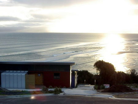 Freycinet Beach Apartments - Accommodation Rockhampton 0