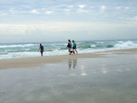 Alfies By The Sea - Accommodation Rockhampton 0