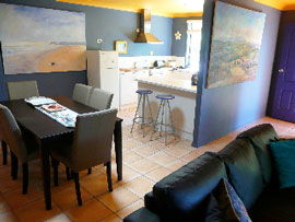 Alfies By The Sea - Accommodation Rockhampton 3