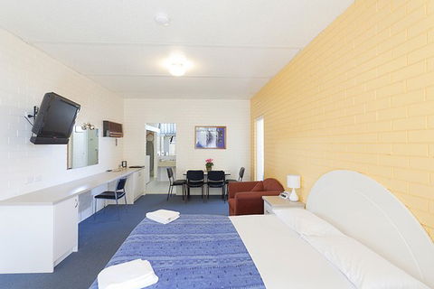 Statesman Motor Inn - Accommodation Rockhampton 1