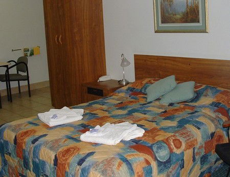 Sunseeker Motel - Accommodation Rockhampton 1