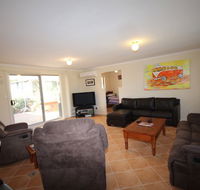 LJ Hooker Goolwa Holiday Rentals - 12 Willmett Road Goolwa Beach - Accommodation Rockhampton
