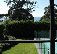 Poolside at Hyams - Accommodation Rockhampton