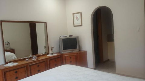 Gaerwood Bed Breakfast - Accommodation Rockhampton 5
