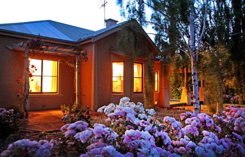 Beauchamp House - Accommodation Rockhampton 1