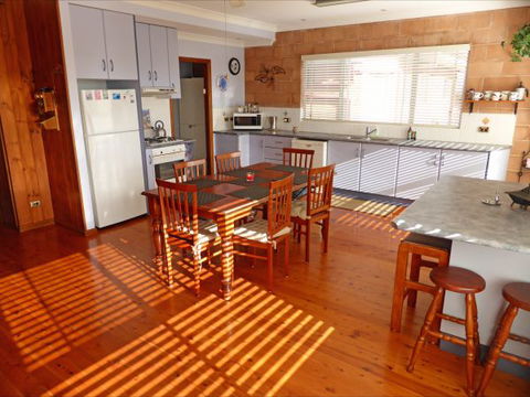 Oriental At Orient Point - Accommodation Rockhampton 5