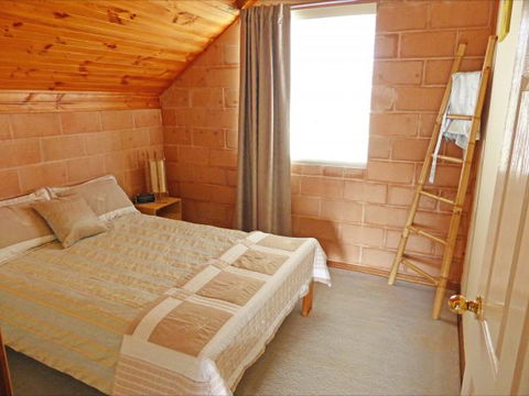 Oriental At Orient Point - Accommodation Rockhampton 8