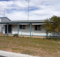 Wallaroo Waves - Accommodation Rockhampton