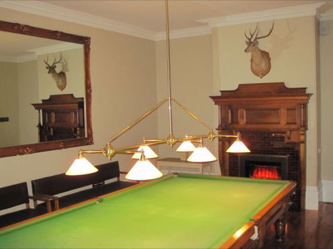 Claremont House - Accommodation Rockhampton 3