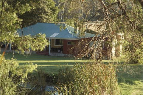 Crystal Springs Homestead - Accommodation Rockhampton 0