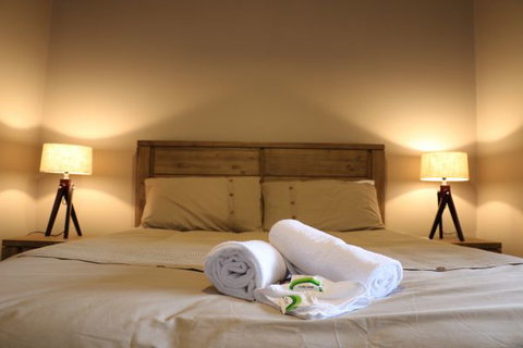 Hampton Halfway Hotel Motel - Accommodation Rockhampton 2