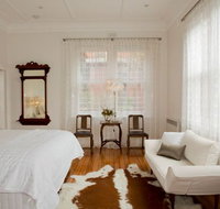 Mollisons - Accommodation Rockhampton