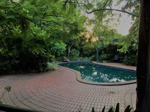 Palm Haven Bed And Breakfast - Accommodation Rockhampton 2