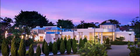 Shangri La Gardens Motel And Function Centre - Accommodation Rockhampton 0