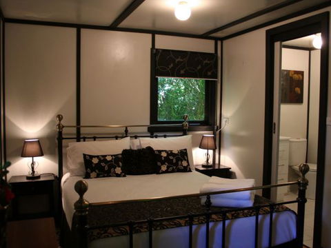 Tudor Cottages Mount Dandenong - Accommodation Rockhampton 3