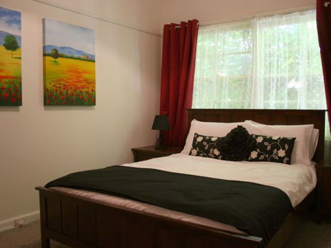 Tudor Cottages Mount Dandenong - Accommodation Rockhampton 9