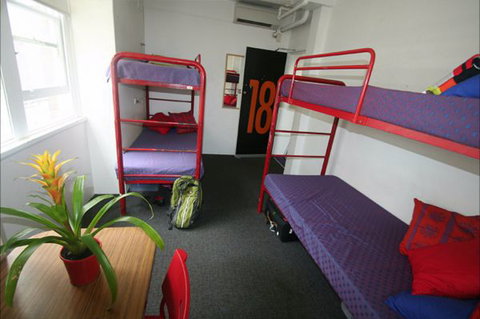 Zing! Backpackers Hostel - Accommodation Rockhampton 9