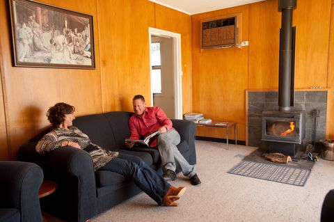 Black Jack Get-a-way - Magpies Nest - Accommodation Rockhampton 1