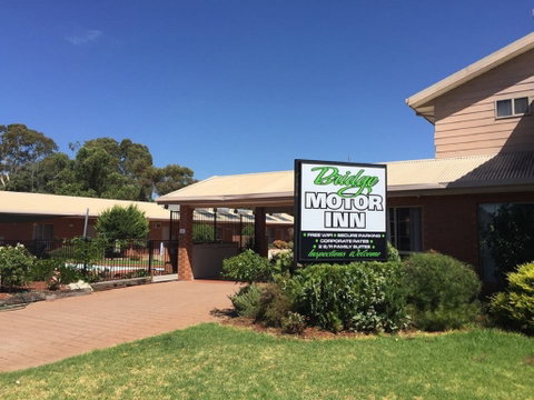 Bridge Motor Inn - Accommodation Rockhampton 0