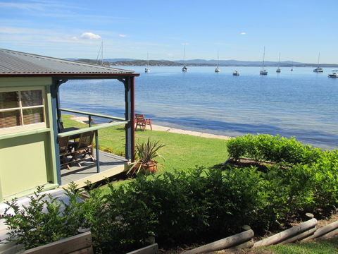 Iona Cottage - Accommodation Rockhampton 0