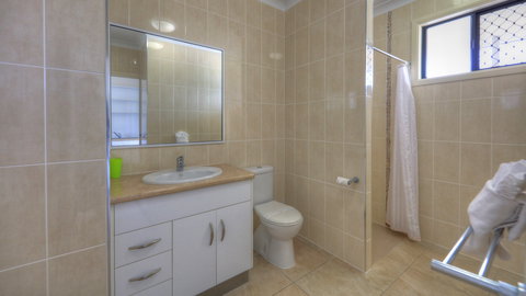 Sky View Units - Accommodation Rockhampton 1