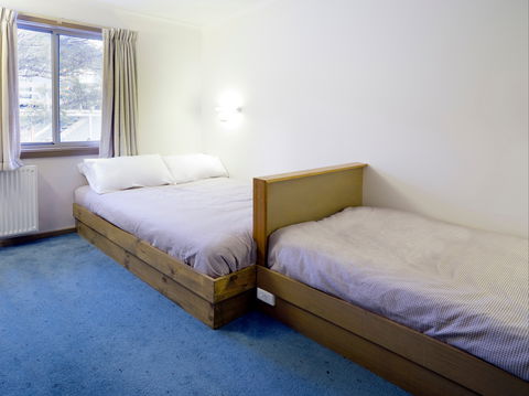Ajax Ski Club - Accommodation Rockhampton 4