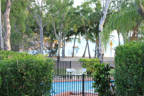 Arcadia Village Motel - Accommodation Rockhampton 0