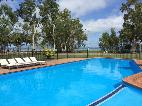 Arcadia Village Motel - Accommodation Rockhampton 2