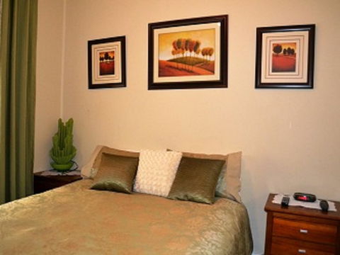 Explorers - Accommodation Rockhampton 6