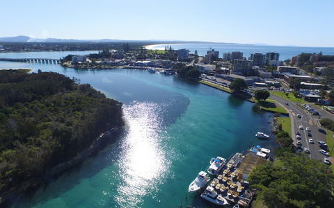 Forster Houseboat Hire - Accommodation Rockhampton 0