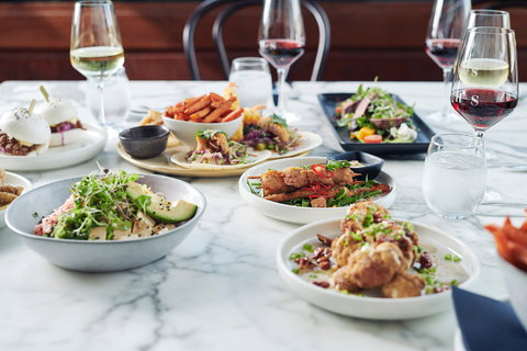 Hotel Sorrento - Accommodation Rockhampton 5