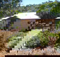 Jalbrook  Estate-  CottagesAlpacasGallery  Function Centre