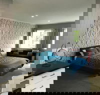 Ravenscroft Cottage - Accommodation Rockhampton